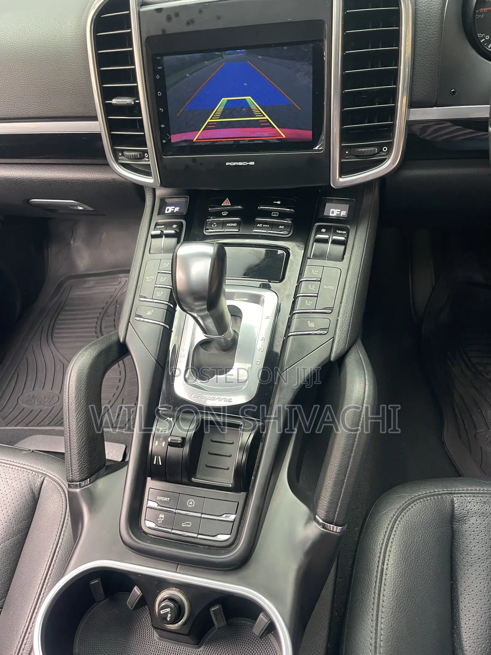 Porsche Cayenne 2011 Red