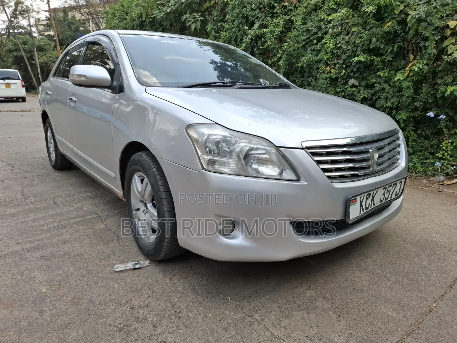 Toyota Premio 2010 Silver