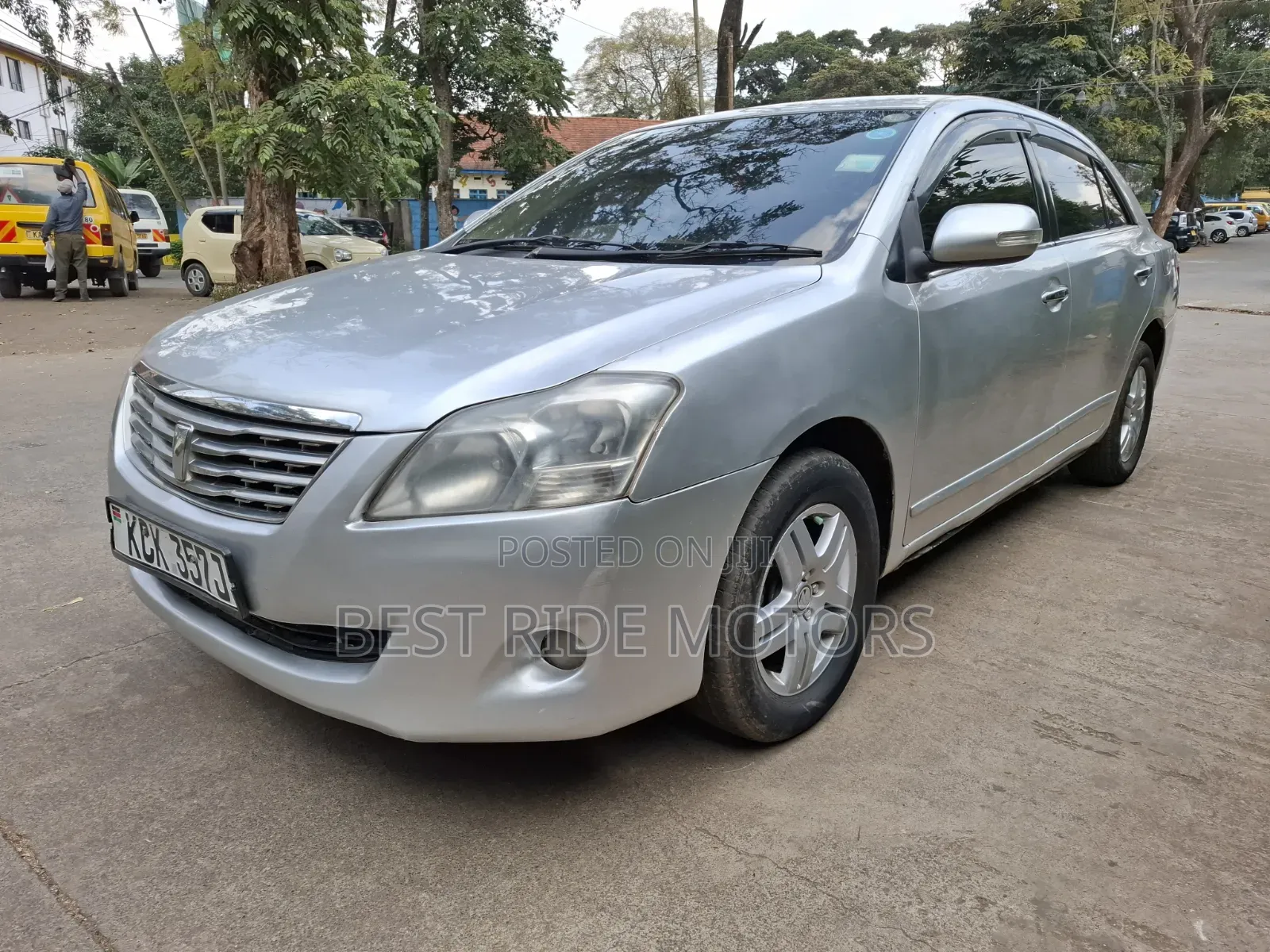 Toyota Premio 2010 Silver