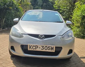 Mazda Demio 2010 Silver