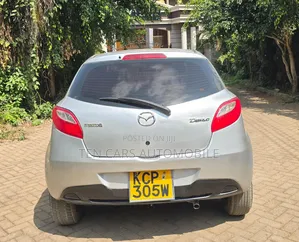 Mazda Demio 2010 Silver