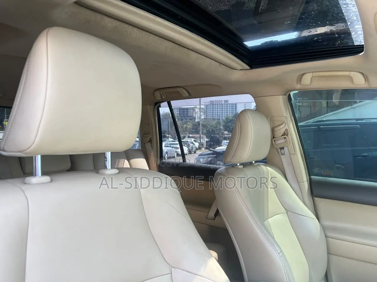 Toyota Land Cruiser Prado 2015 White 