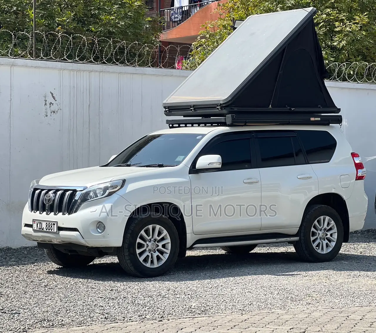Toyota Land Cruiser Prado 2015 White 