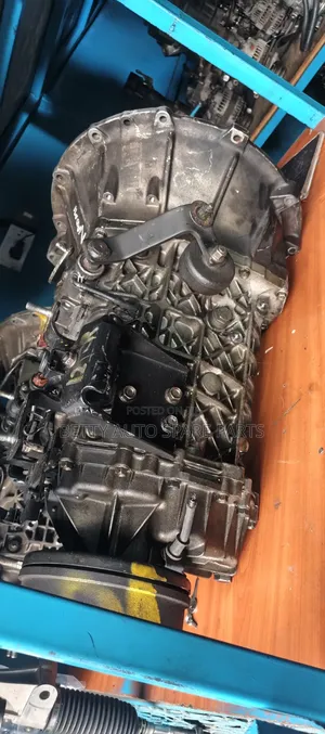 6 Speed Gearbox Manual NQR Isuzu