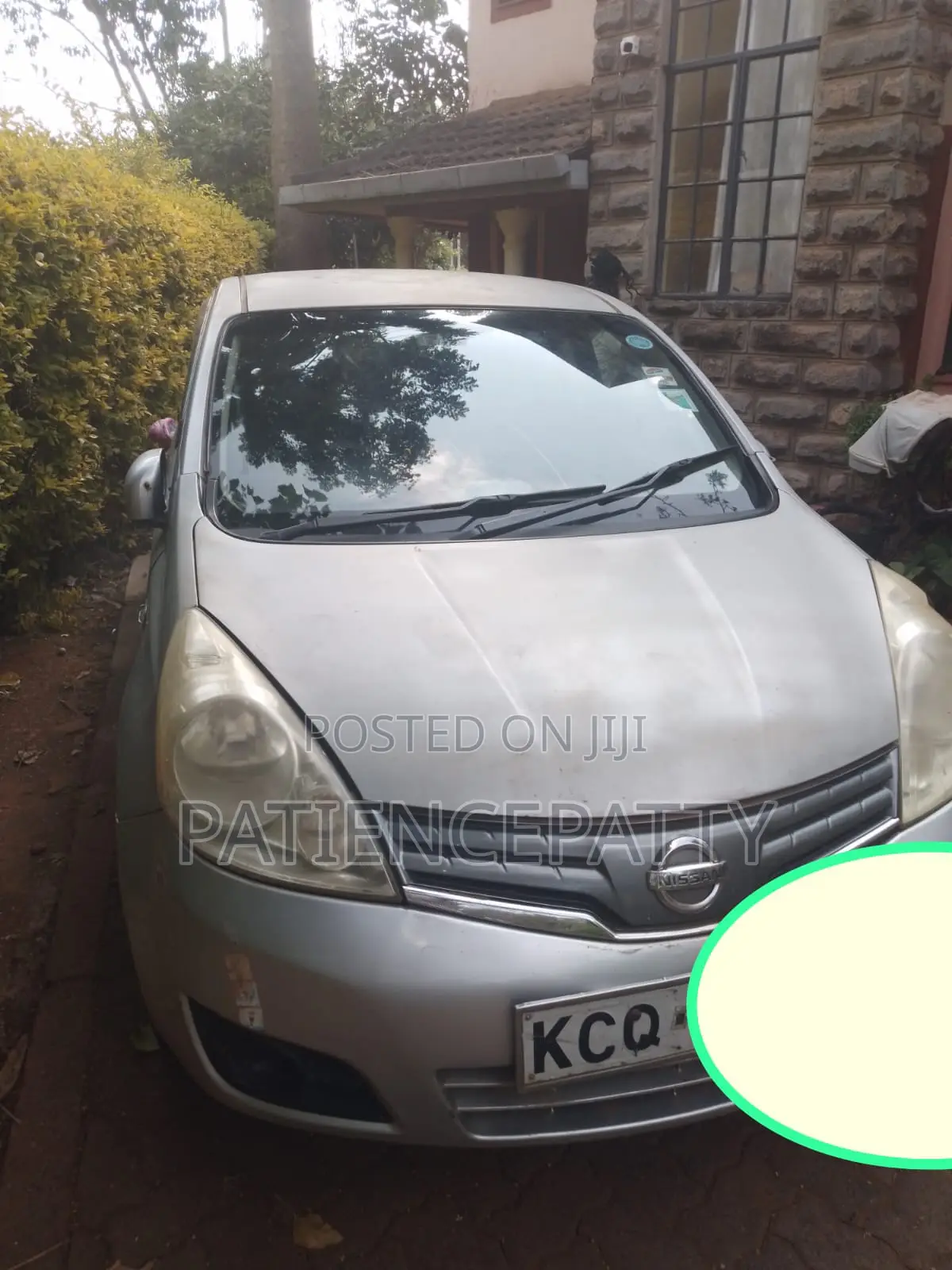 Nissan Note 2011 Silver