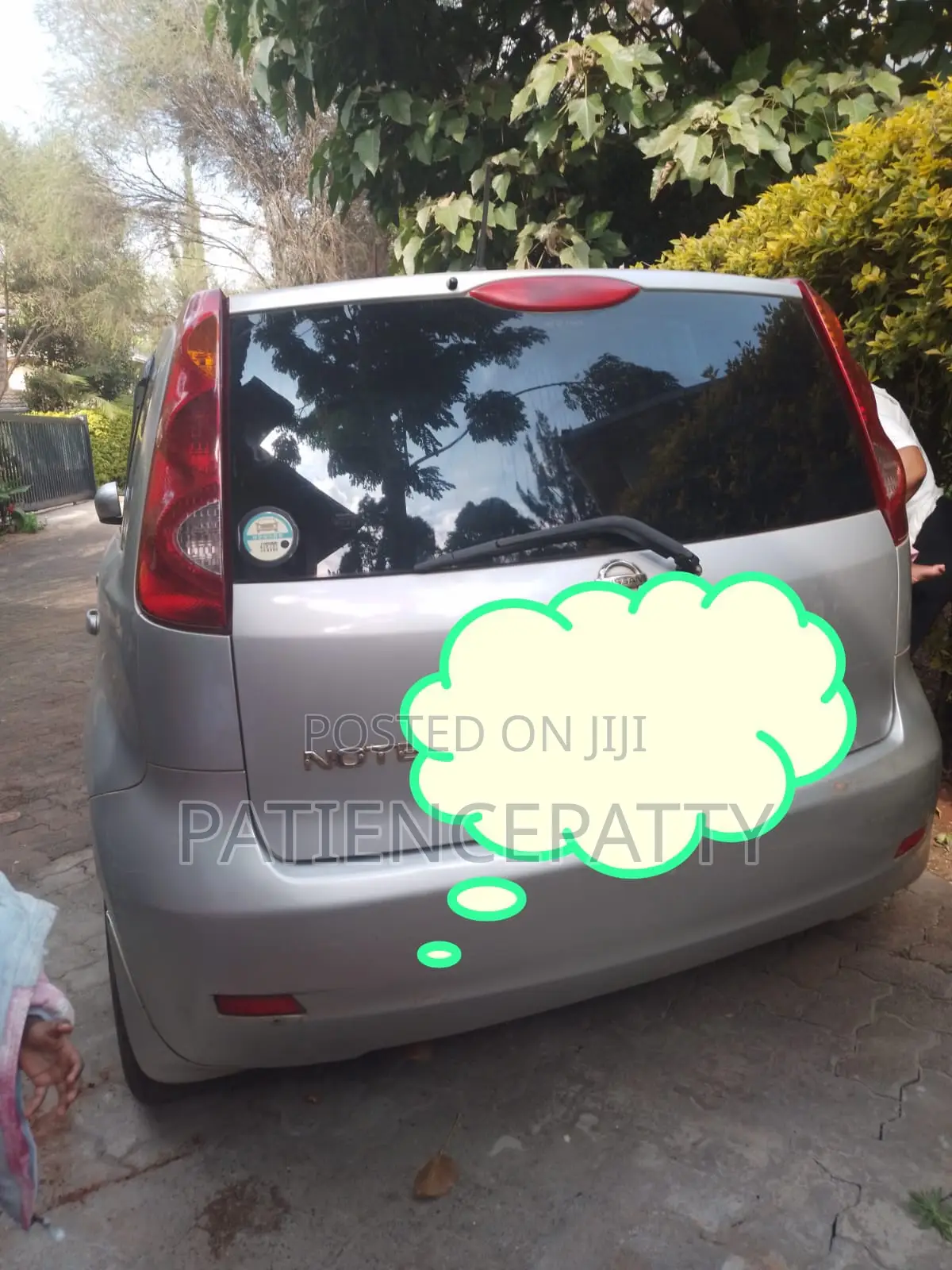 Nissan Note 2011 Silver
