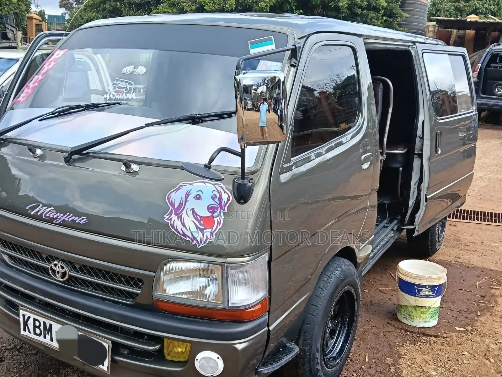 Toyota HiAce 2004