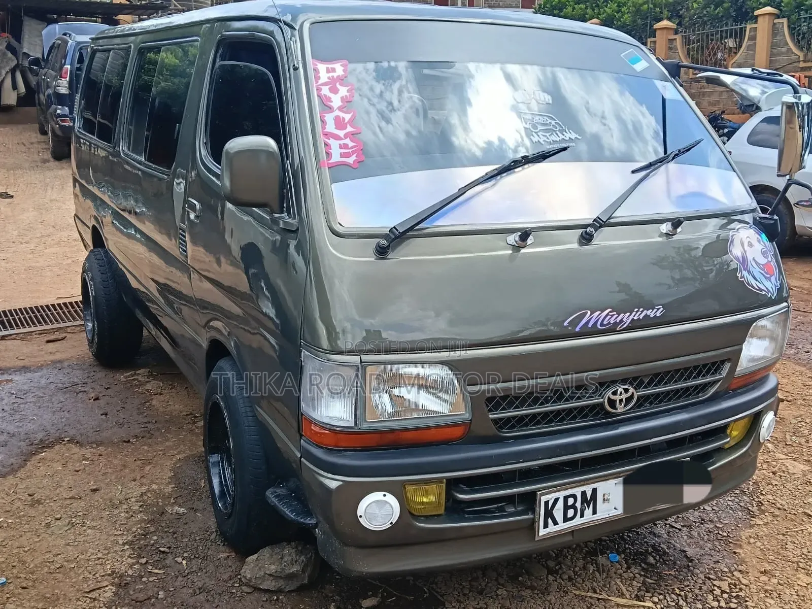 Toyota HiAce 2004