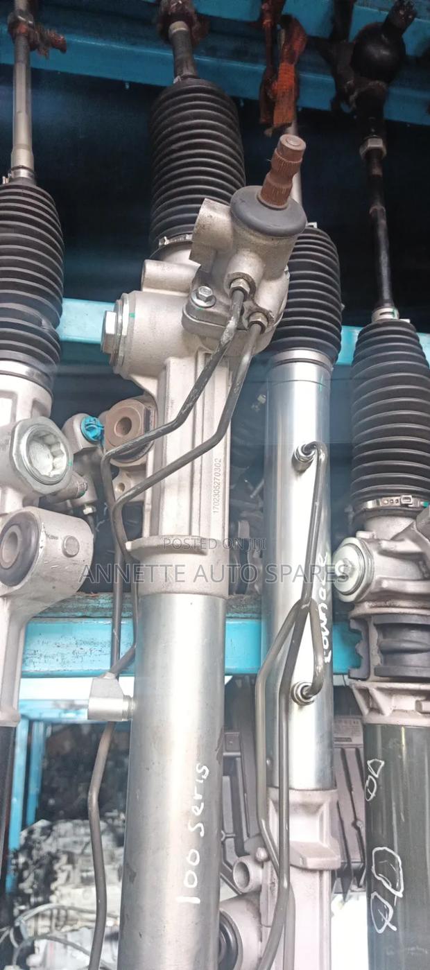 100 Series Steering Rack