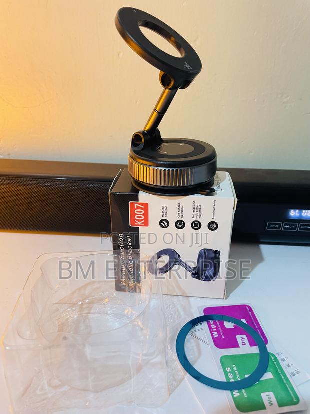 Brand New Magnetic Phone Holder - main view