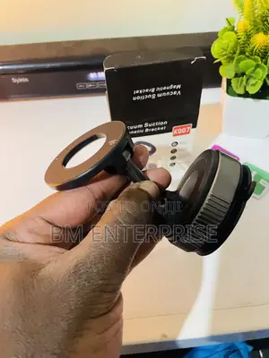 Brand New Magnetic Phone Holder