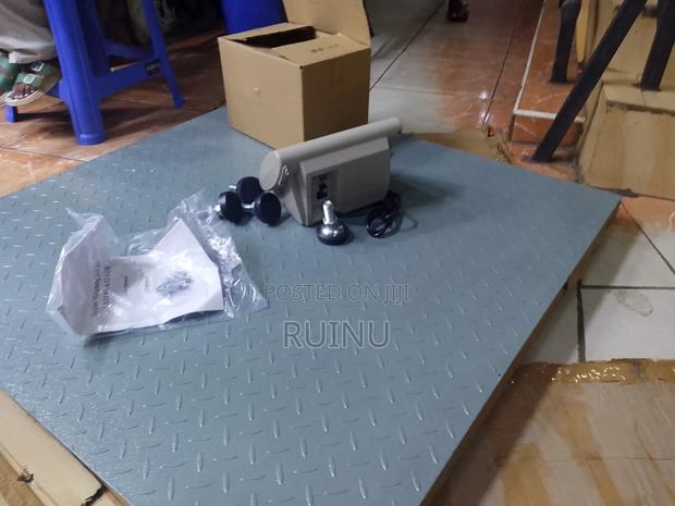 1tonne Platform Weighing Scale With a Digital Weighing Indicator - thumbnail 2