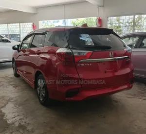 Honda Shuttle 2019 Red