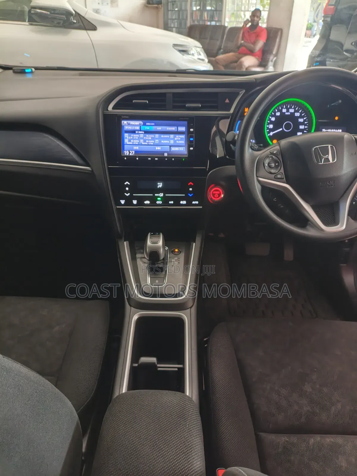 Honda Shuttle 2019 Red