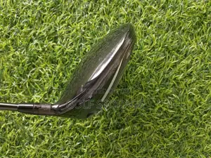 Titleist 910 D2 (9.5°) Driver in Stiff Flex