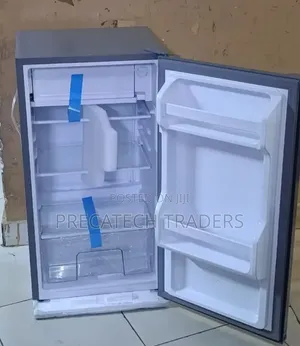 Syinix 90ltrs Compact Refrigerator – Silver Finish
