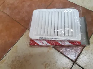 Toyota Noah Air Cleaner