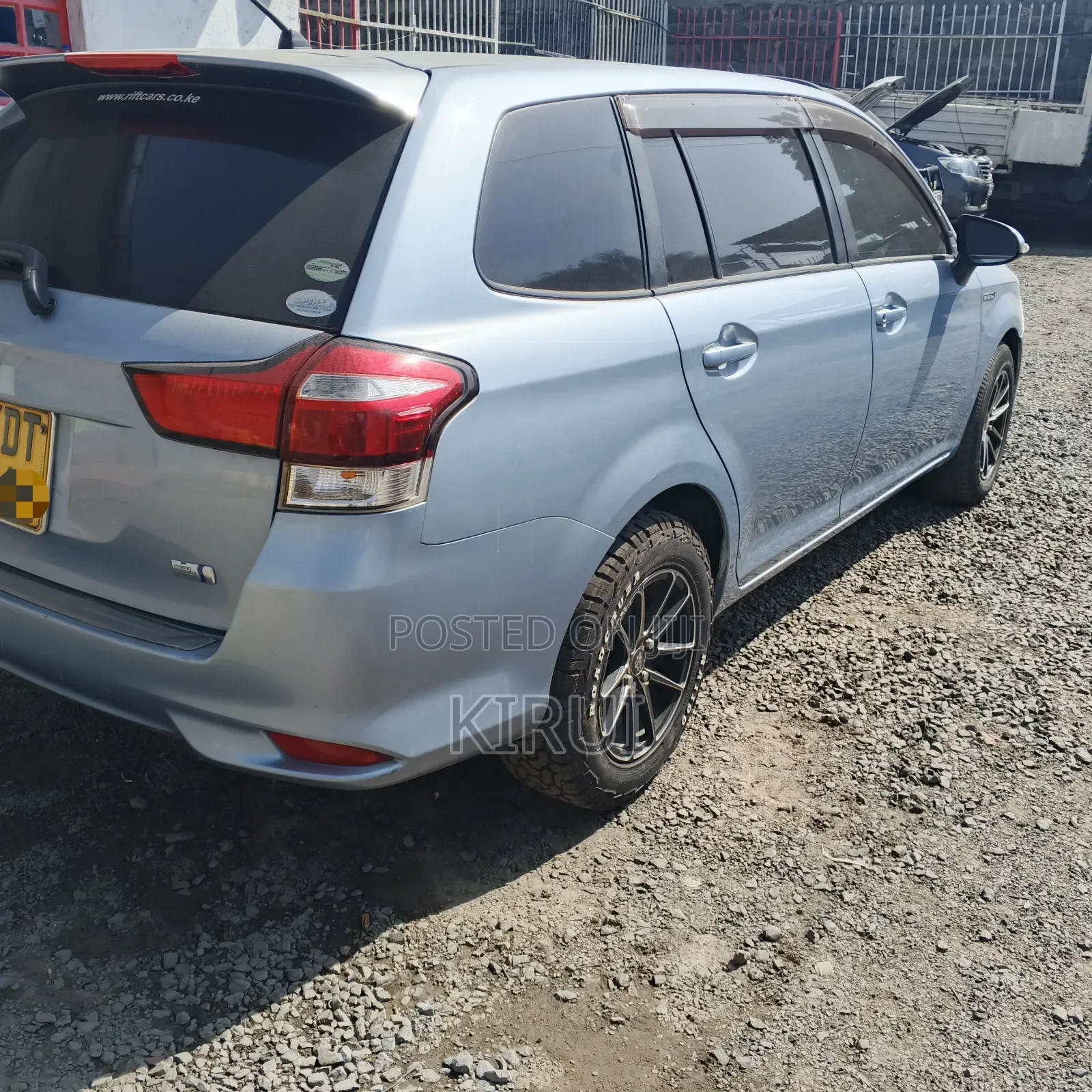 Toyota Corolla Fielder 2017 Blue