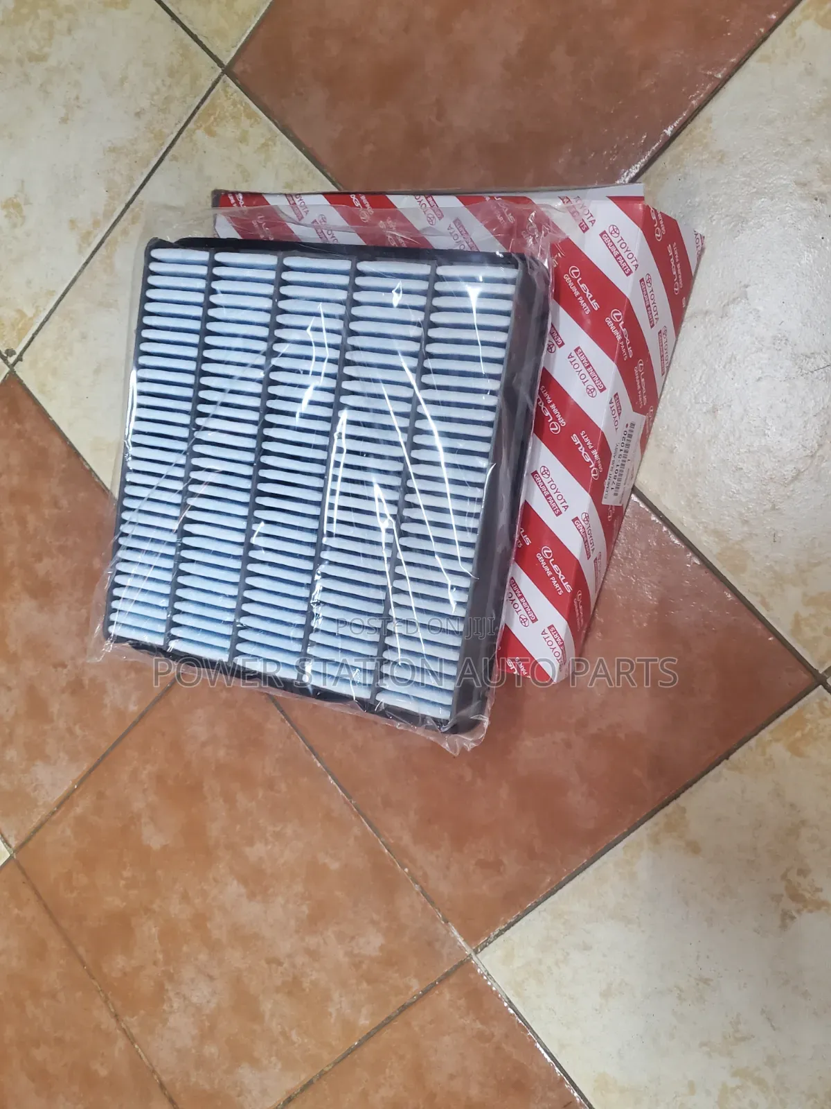 Toyota LC 200 Series Air Cleaner