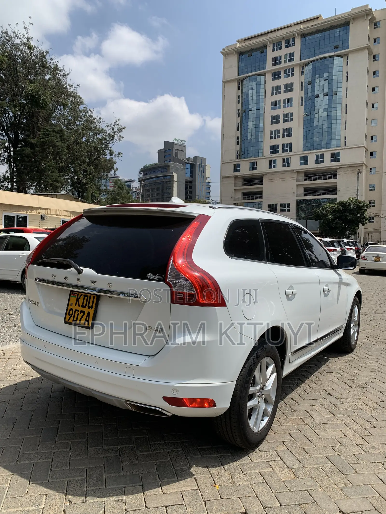 Volvo XC60 2017 White
