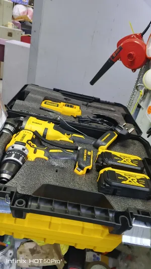 DeWalt Cordless Combo Set Drill Set and Cordless Grinder