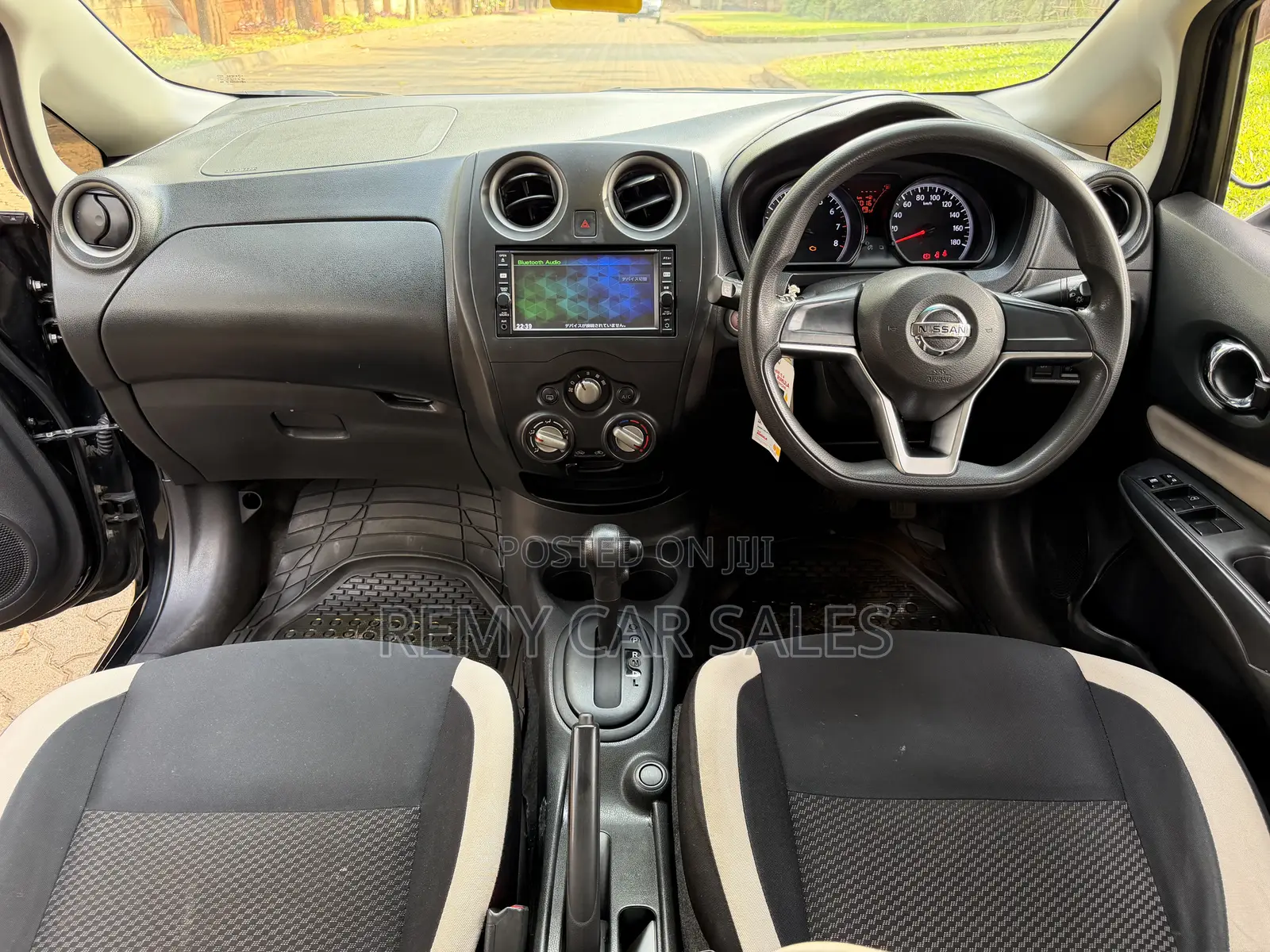 Nissan Note 2016 Black