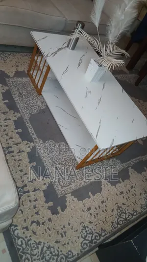 Mable Coffee Table