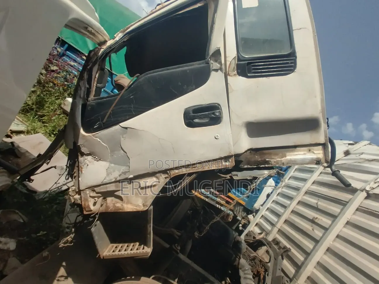 Isuzu FRR 33 Repairable