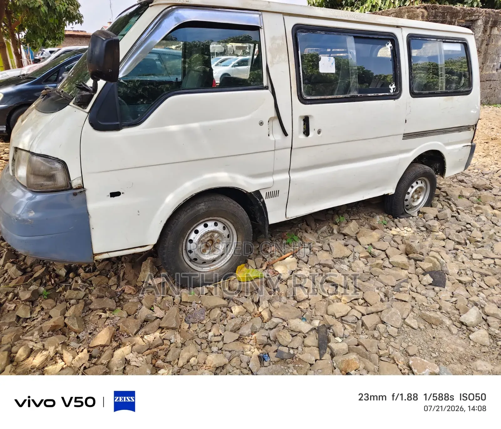 Mazda Bongo 2011 White