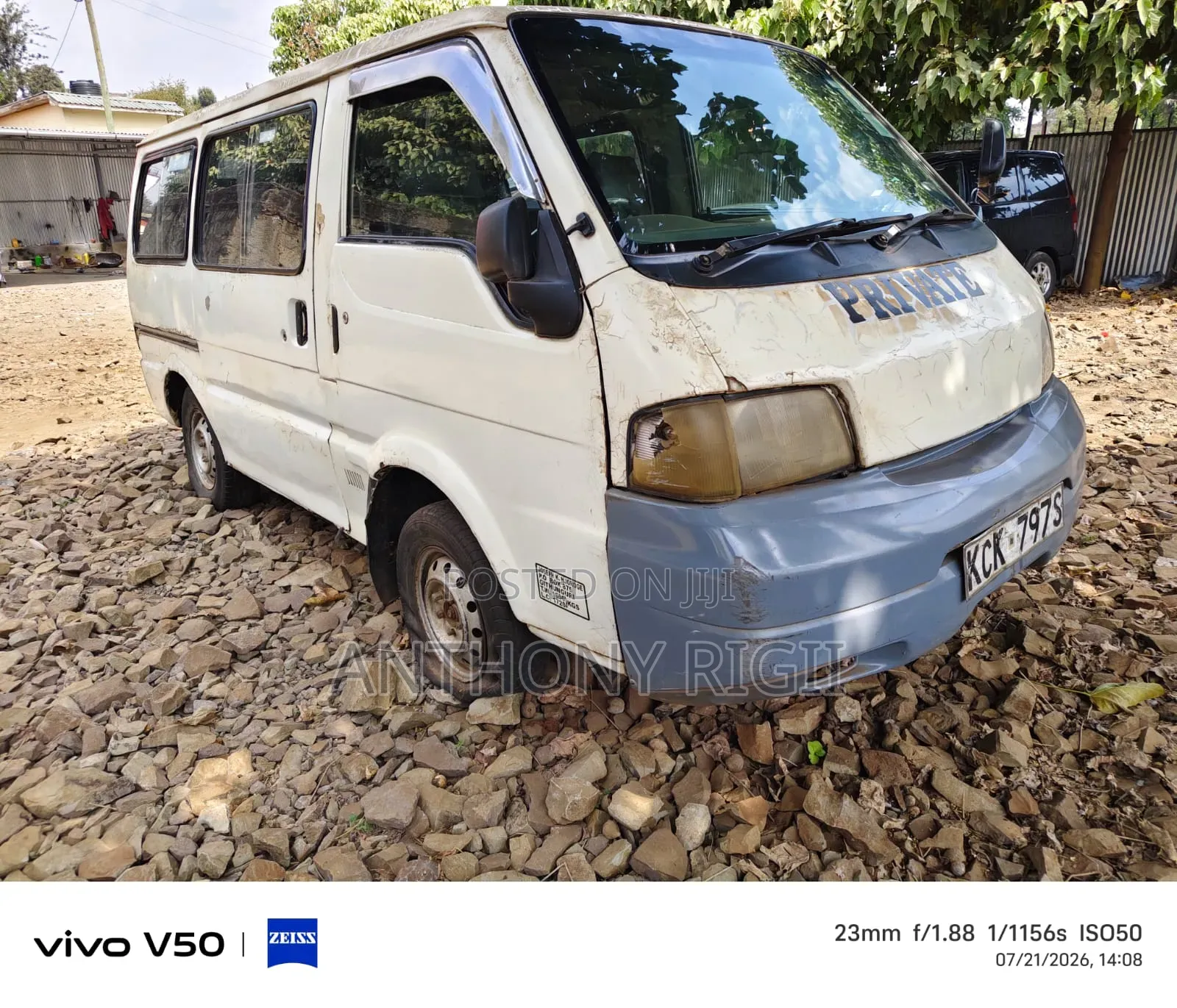 Mazda Bongo 2011 White