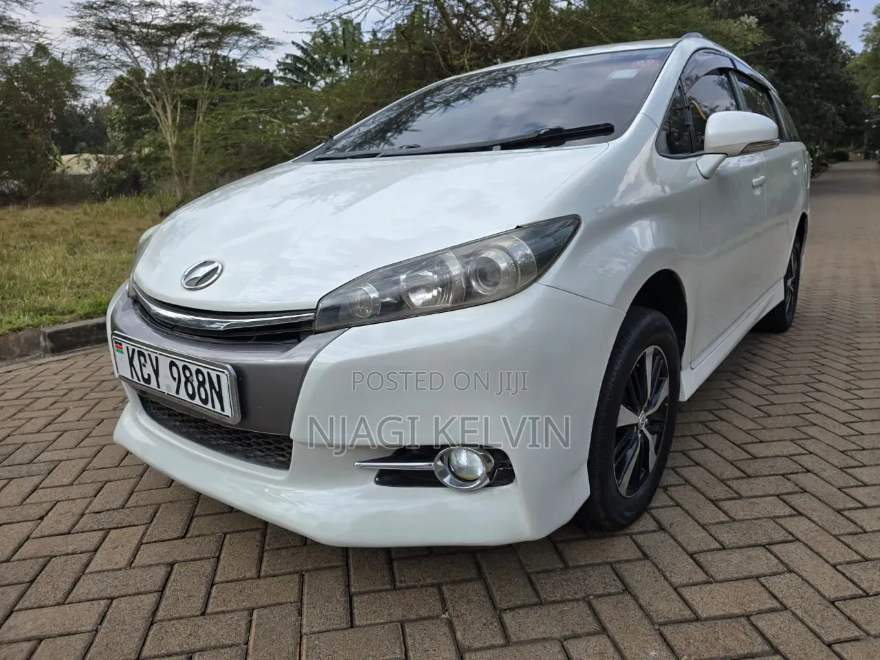 Toyota Wish 2013 Pearl