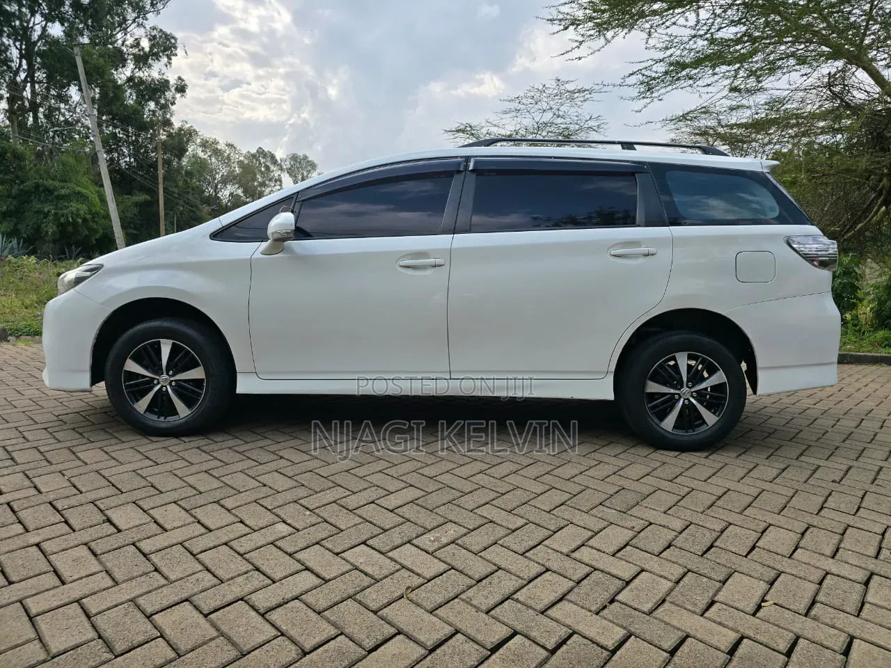 Toyota Wish 2013 Pearl