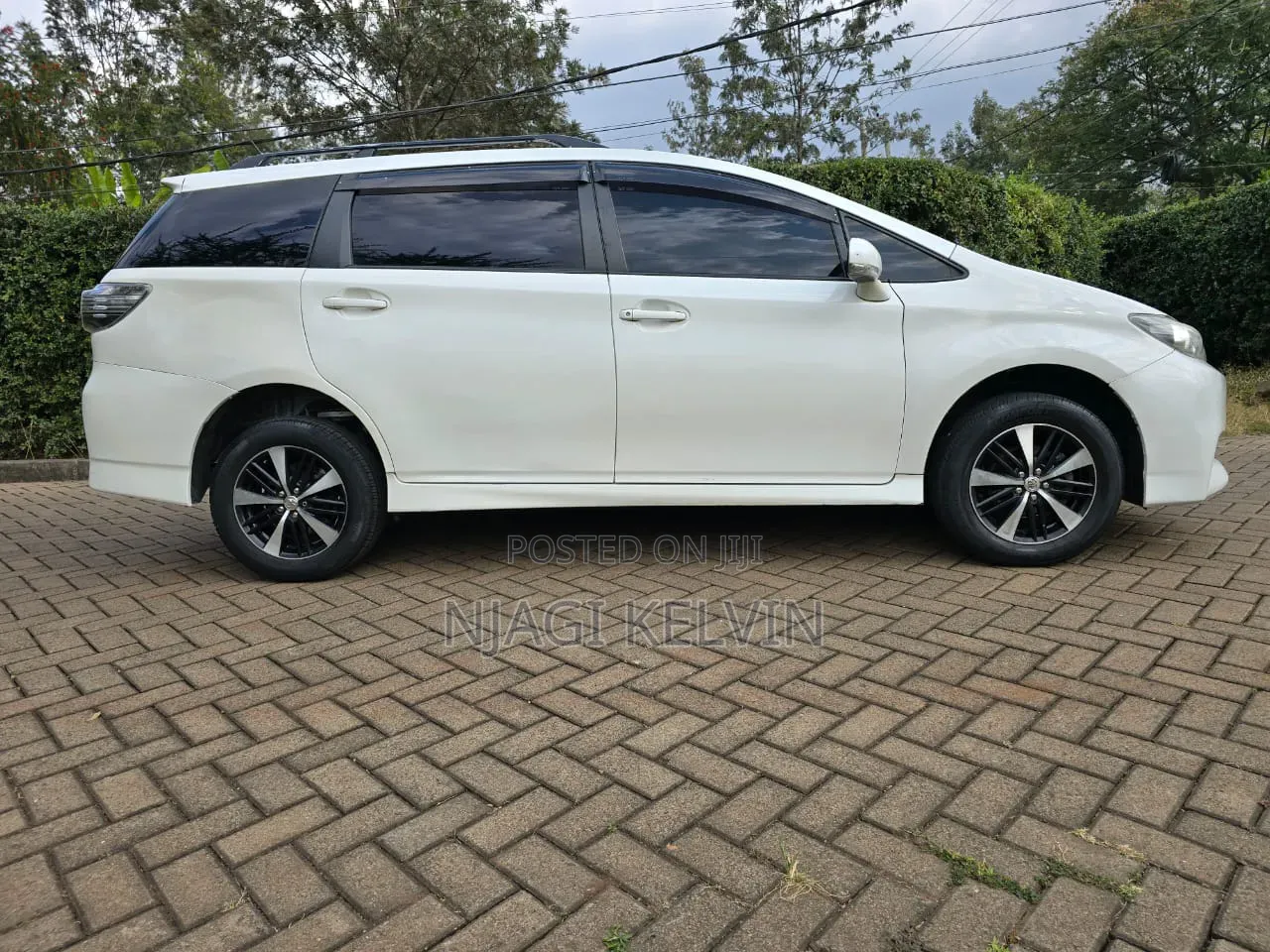 Toyota Wish 2013 Pearl