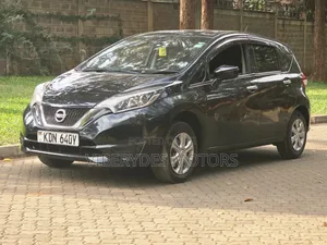 Nissan Note 2016 Black