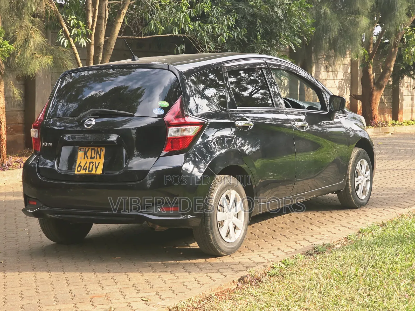 Nissan Note 2016 Black
