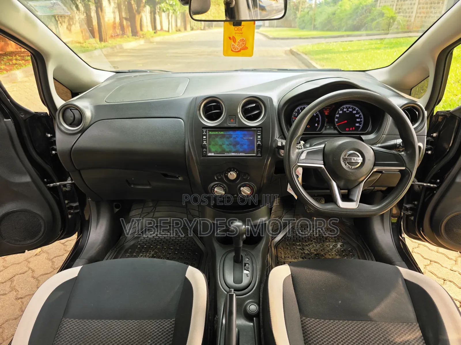 Nissan Note 2016 Black