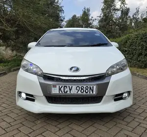 Toyota Wish 2012 White