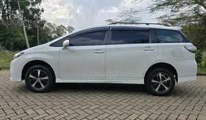 Toyota Wish 2012 White