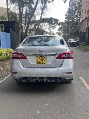 Nissan Serena 2016 Silver