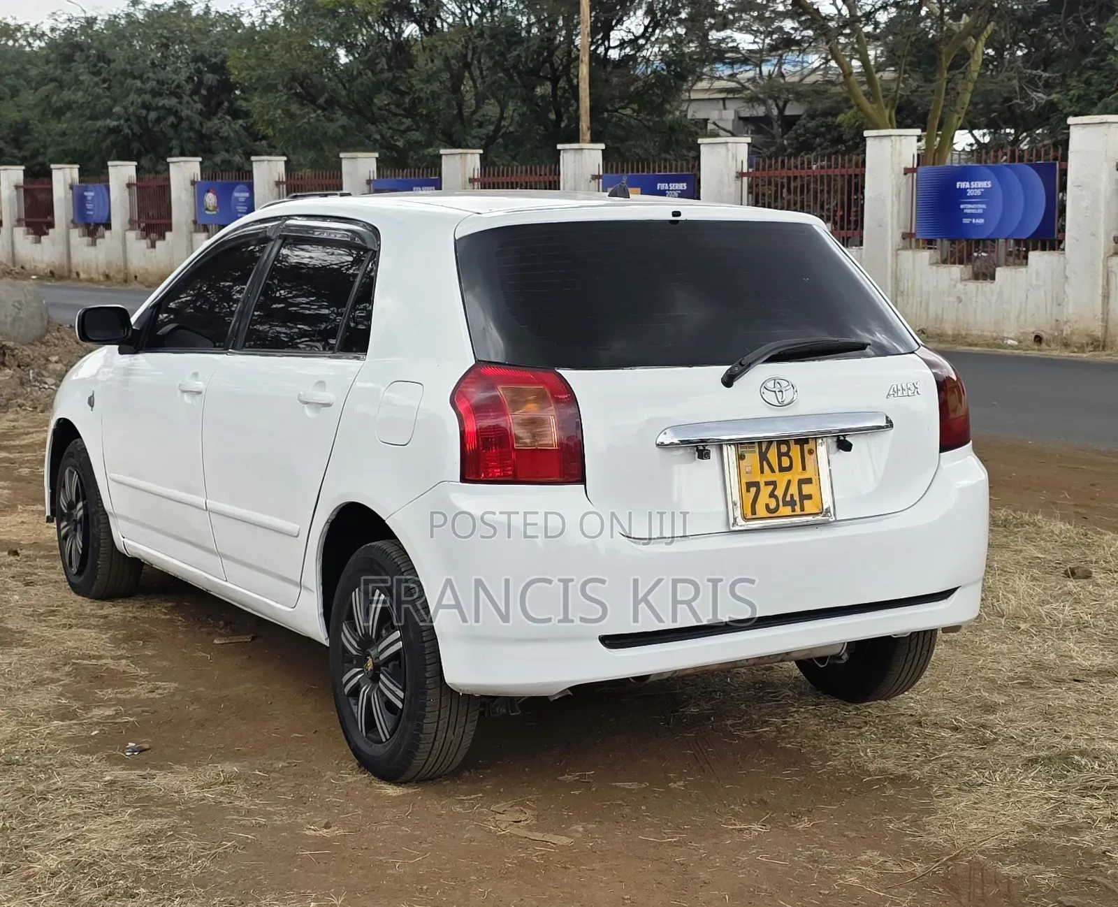 Toyota Corolla RunX 2005 Beige
