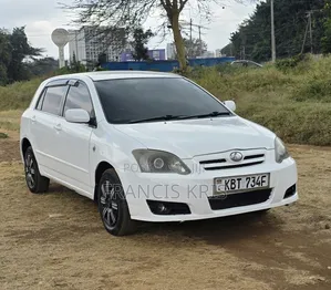 Toyota Corolla RunX 2005 Beige