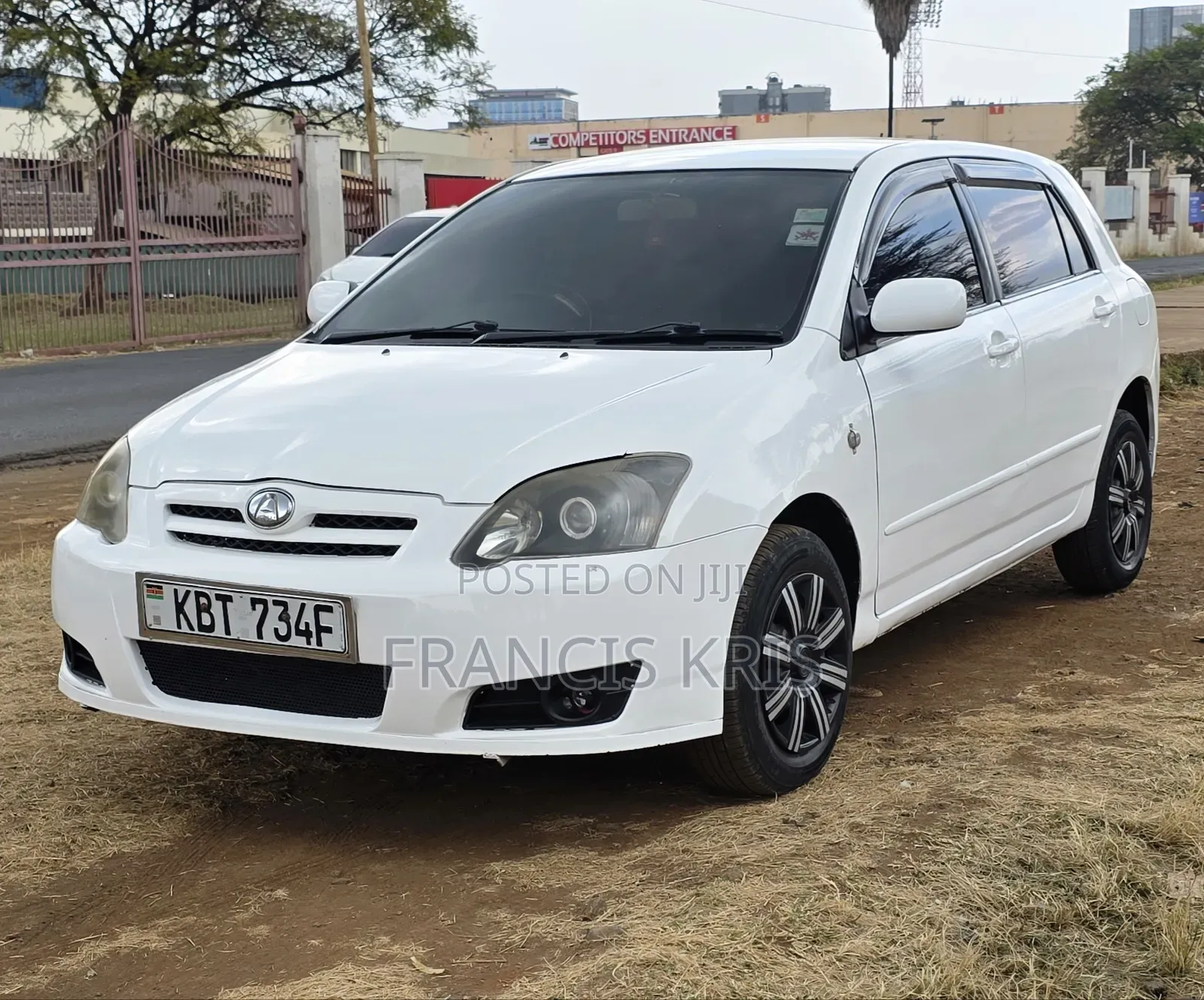 Toyota Corolla RunX 2005 Beige