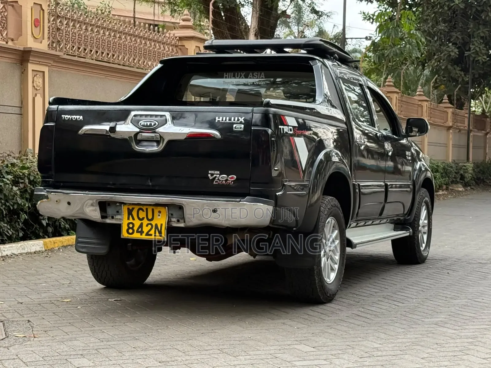 Toyota Hilux 2012 Matt Black