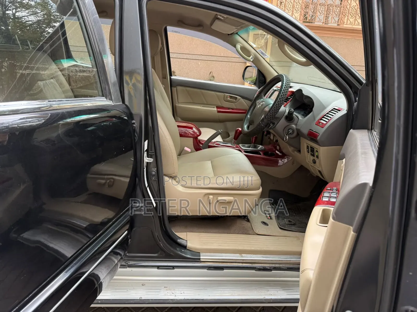 Toyota Hilux 2012 Matt Black