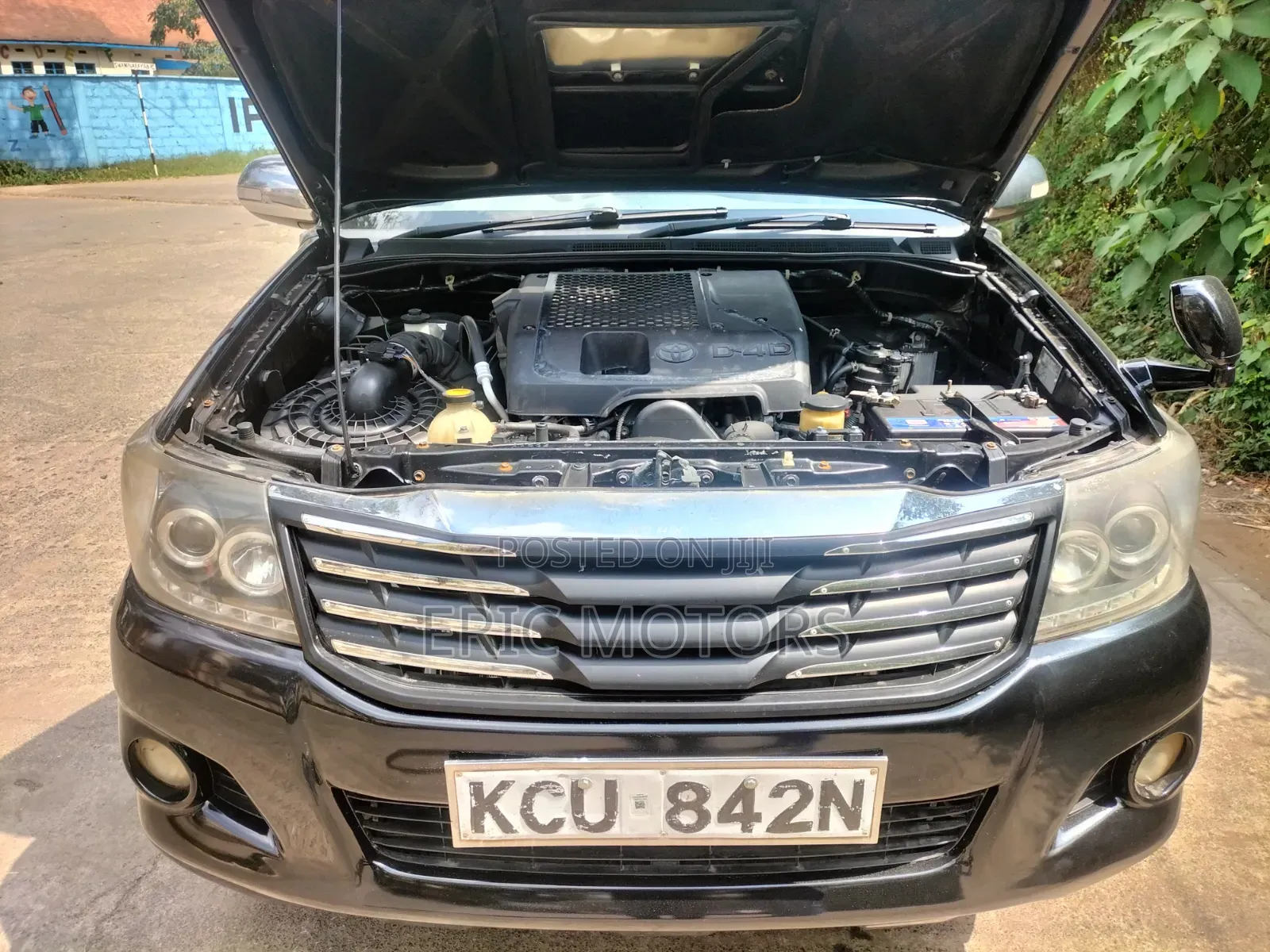 Toyota Hilux 2012 Black