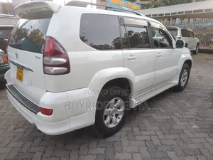 Toyota Land Cruiser Prado 2007 White