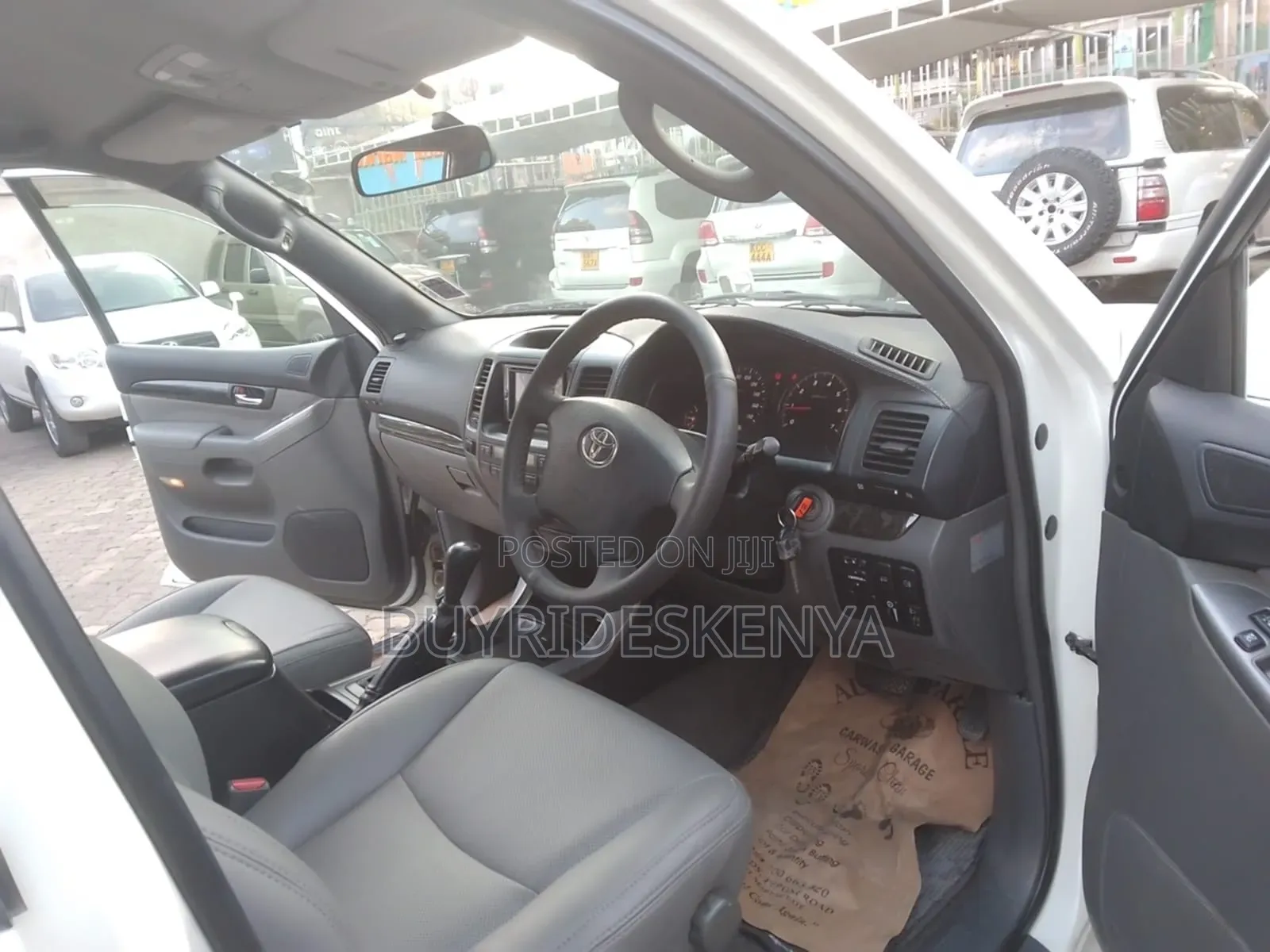 Toyota Land Cruiser Prado 2007 White