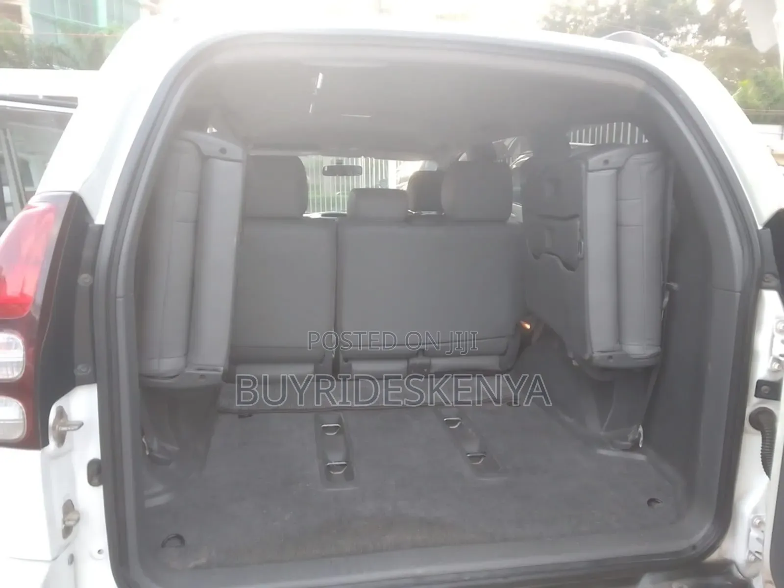 Toyota Land Cruiser Prado 2007 White