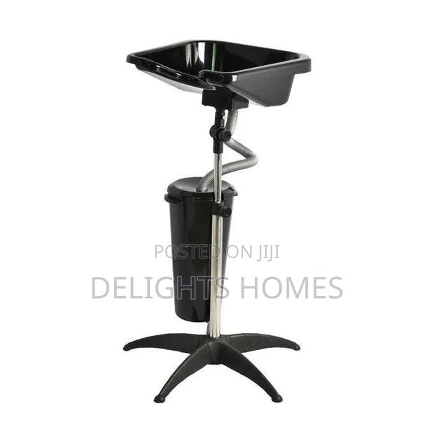 Salon Sink With Tank
