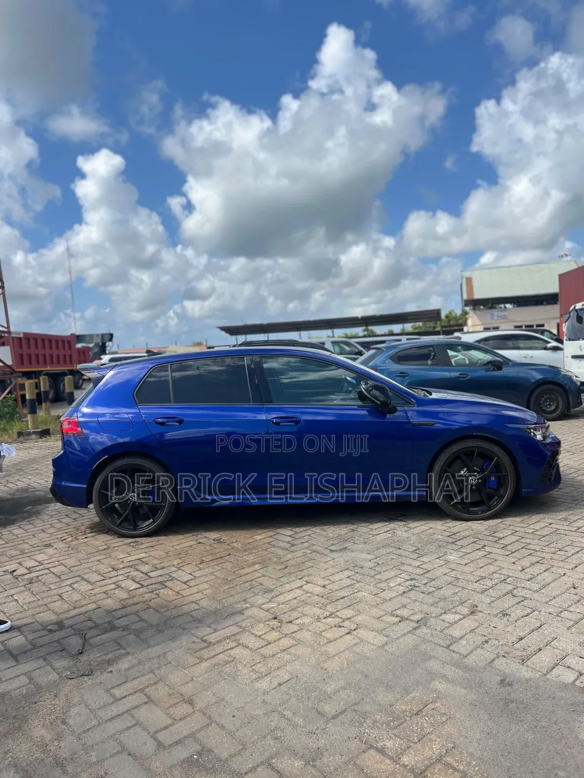 Volkswagen Golf R 2023 Blue